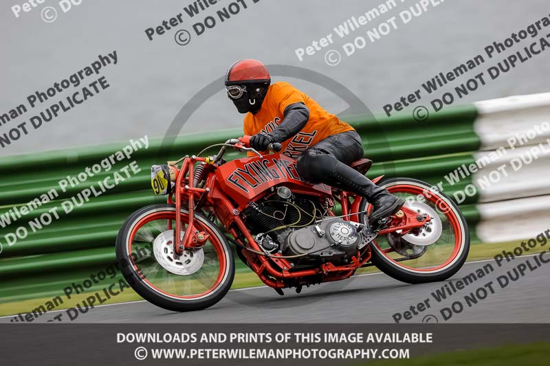 Vintage motorcycle club;eventdigitalimages;mallory park;mallory park trackday photographs;no limits trackdays;peter wileman photography;trackday digital images;trackday photos;vmcc festival 1000 bikes photographs